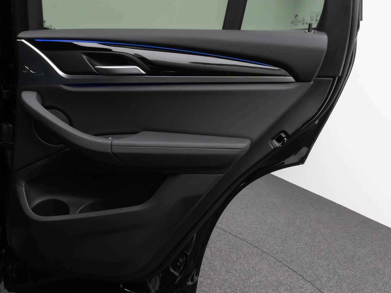 BMW X3 xD20i Kamera DAB Leder Alarm M Sport 18Zoll, миниатюра 30
