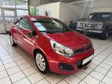Kia Rio Dream Team 1.Hand+VFW - rote Kia Rio