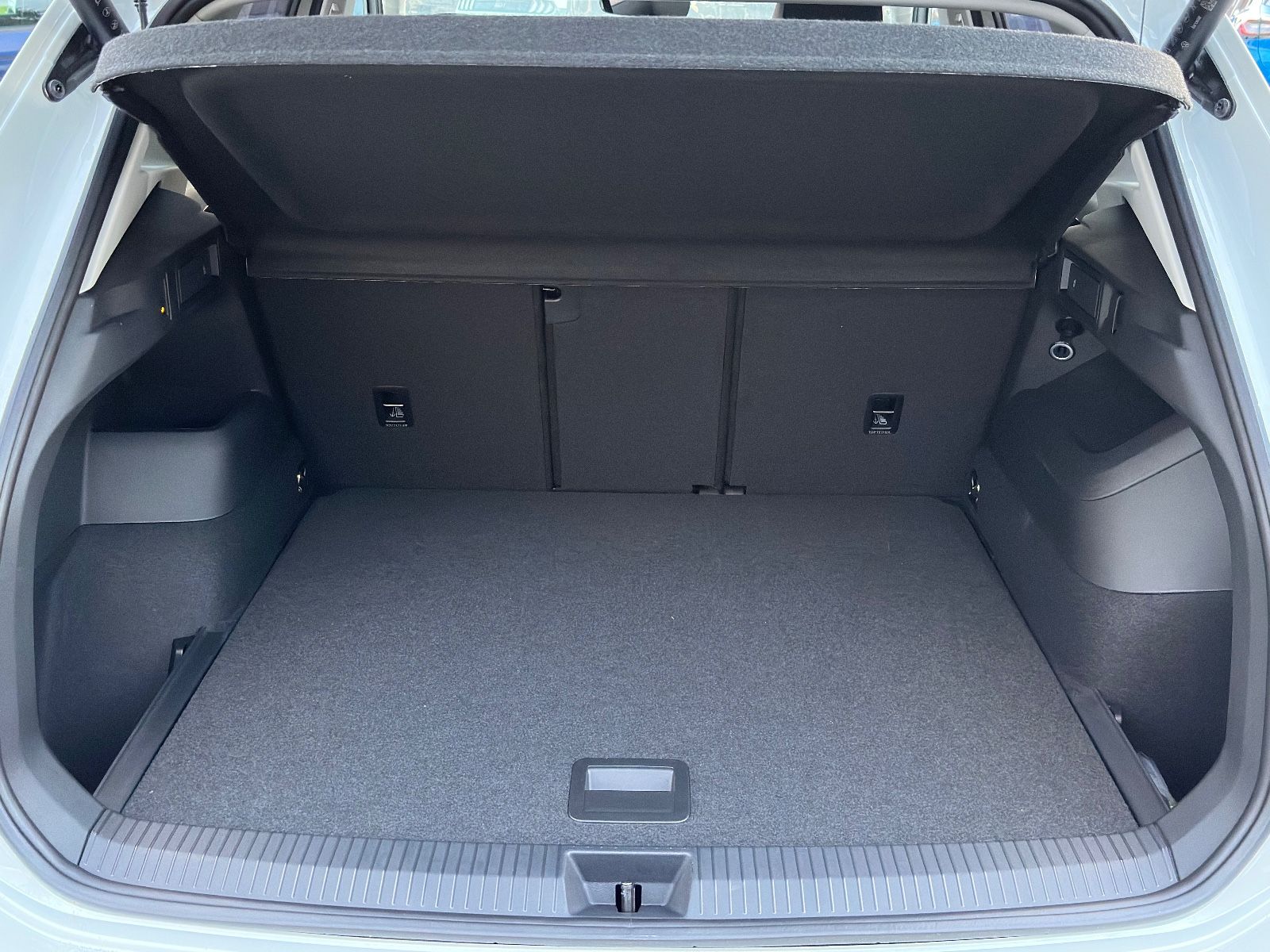 Volkswagen Tiguan - Bild 8