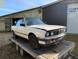BMW 320 - BMW 320 aus 1987
