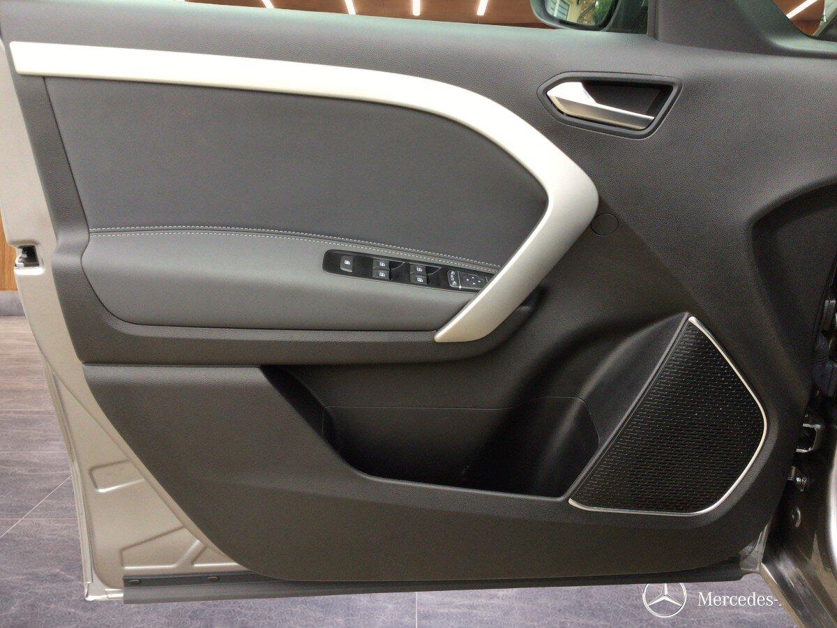 Mercedes-Benz T 180 PROGRESSIVE AMG+PANO+DIST+360+HUD+AHK+BURM