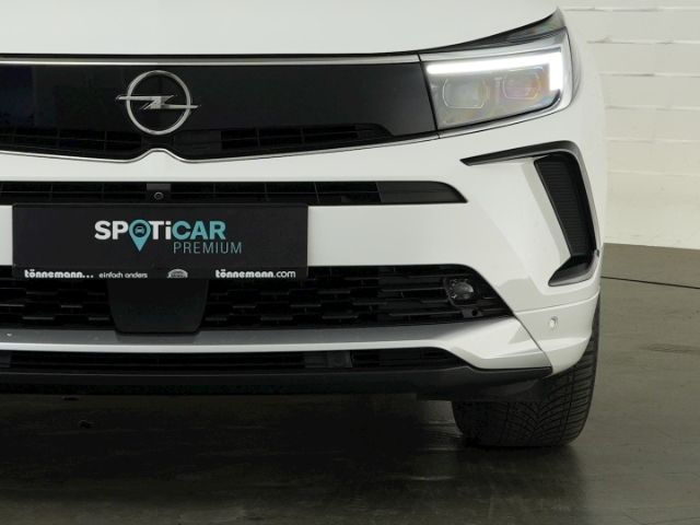 Grandland ELEGANCE AT+LED MATRIX+NAVI+360 GRAD K