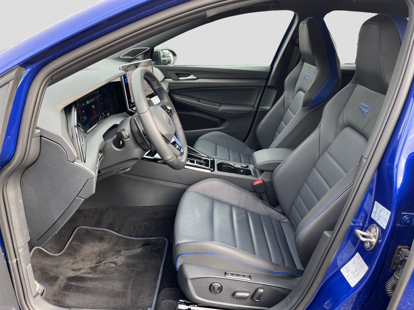 Volkswagen Golf R 2.0TSI DSG Black Style HuD Pano el. Sitze foto 10