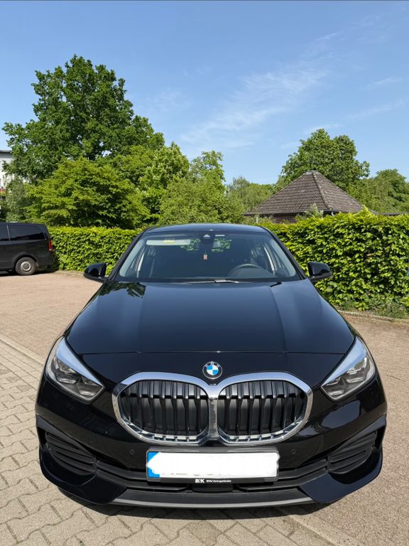 Image of BMW 118