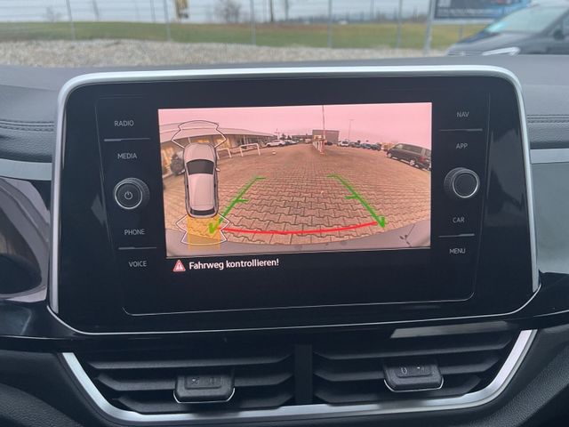 T-Roc R-Line 1.5 TSI DSG, Navi, AHK