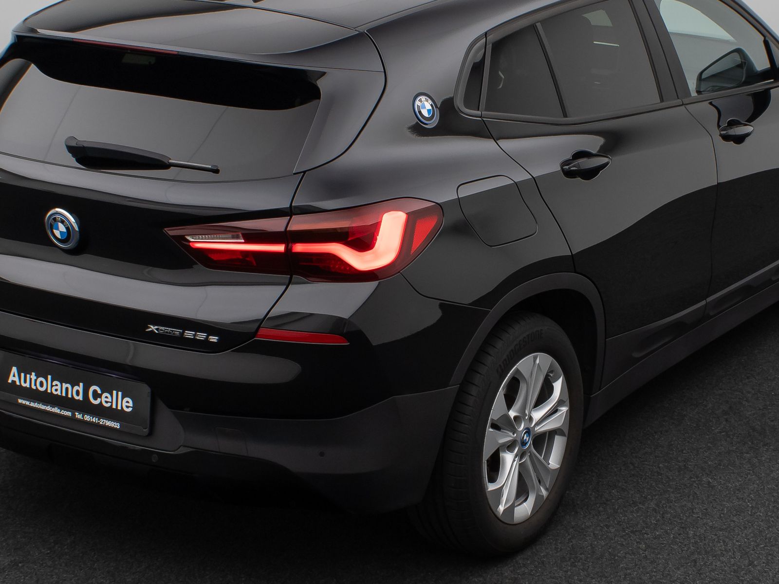 Fahrzeugabbildung BMW X2 xD25e Advantage Stop&Go ParkAss DAB LED Navi
