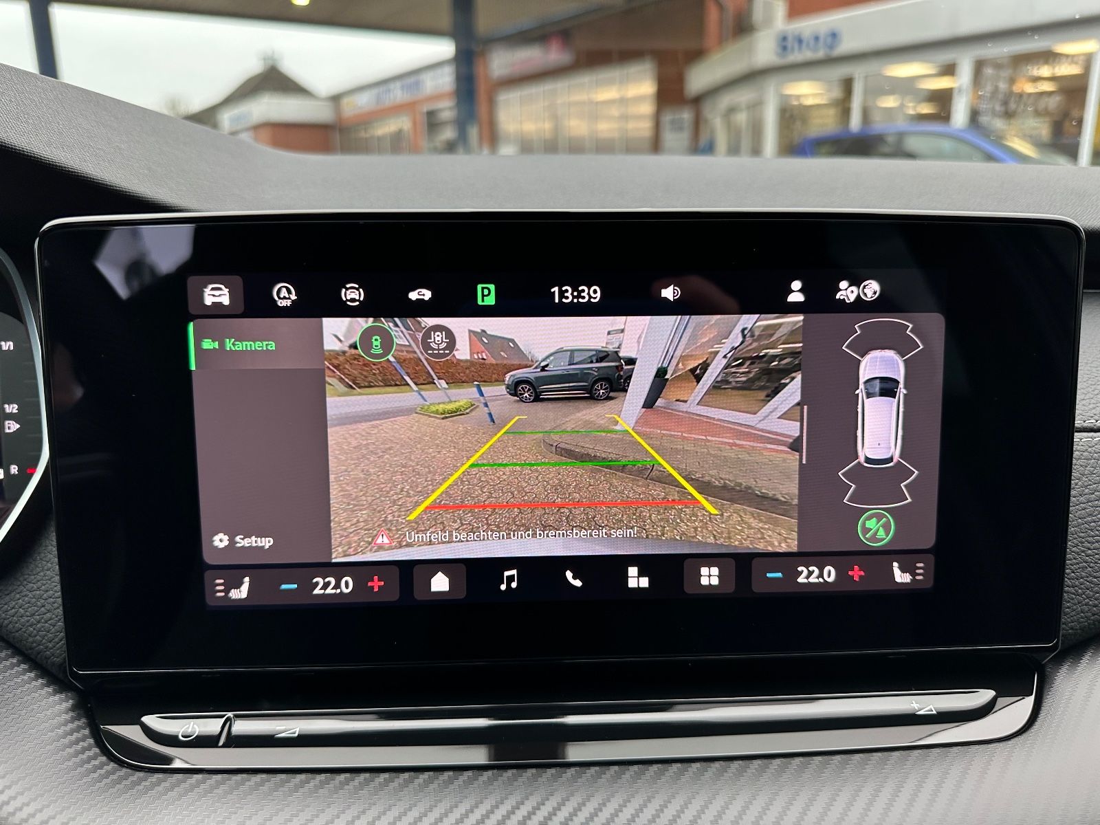 Fahrzeugabbildung SKODA Octavia Combi 1.5 TSI Sportline DSG Navi/ACC/APP