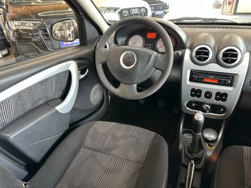 MYAUTOCENTER – Gebraucht- und Jahreswagen mit Werkstattservice in Pfaffenhofen Dacia Sandero Laureate *AHK*TÜV:328*1-Hand*