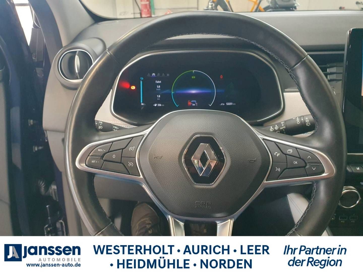 Fahrzeugabbildung Renault ZOE E-Tech 100% el. SONDERMODELL RIVIERA R135 Z.