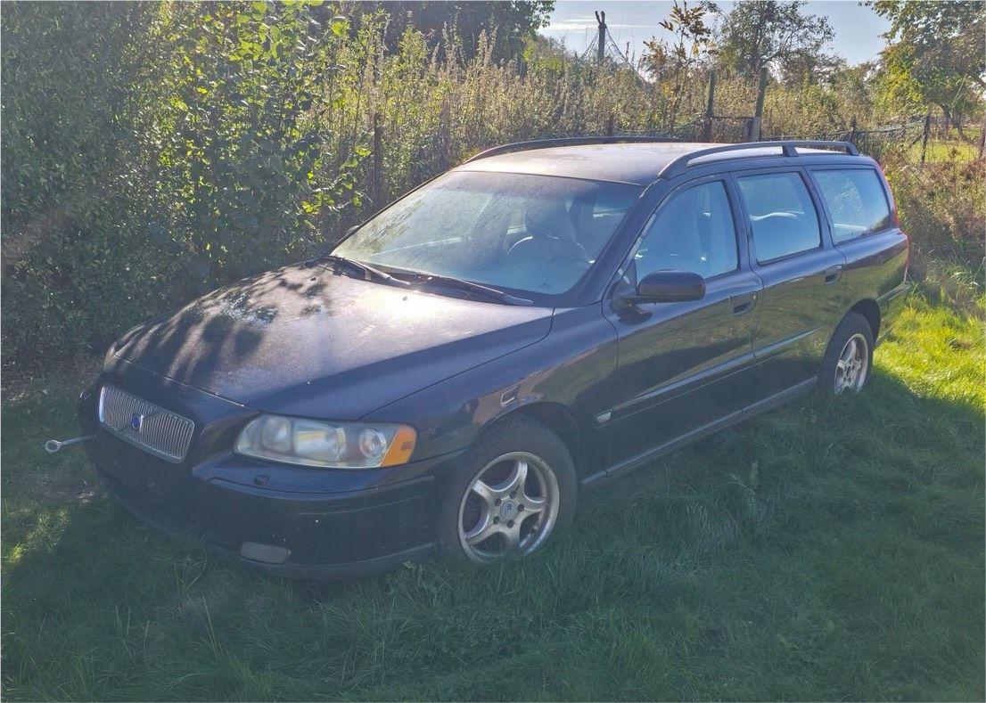 Volvo V70 2004 — photo 7