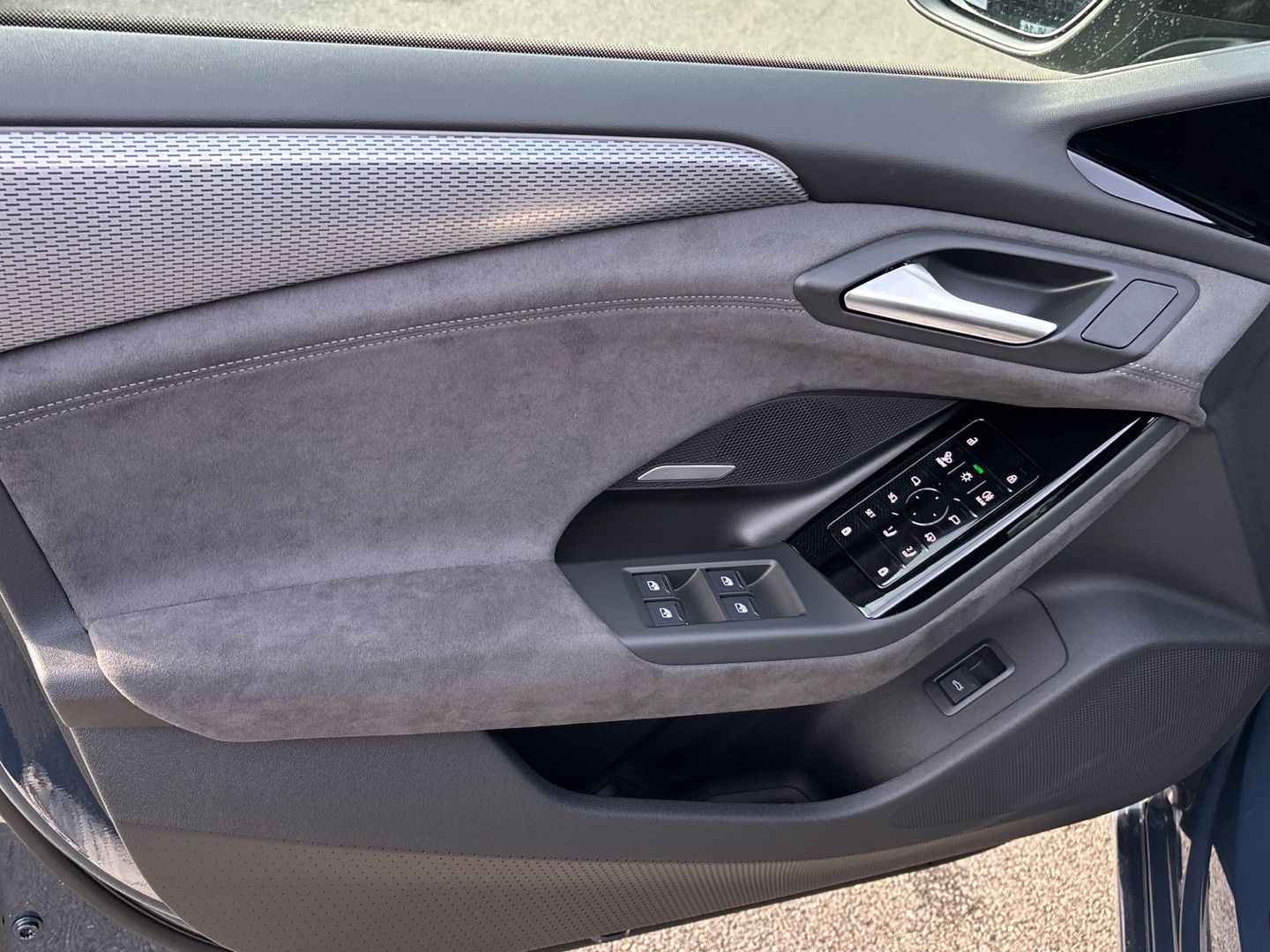 Audi A6 e-tron - Bild 12