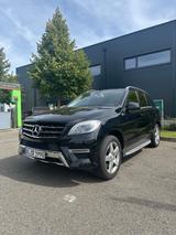 Mercedes-Benz ML 350 BlueTEC 4MATIC - - Mercedes-Benz ML-Klasse Gebrauchtwagen in Stuttgart