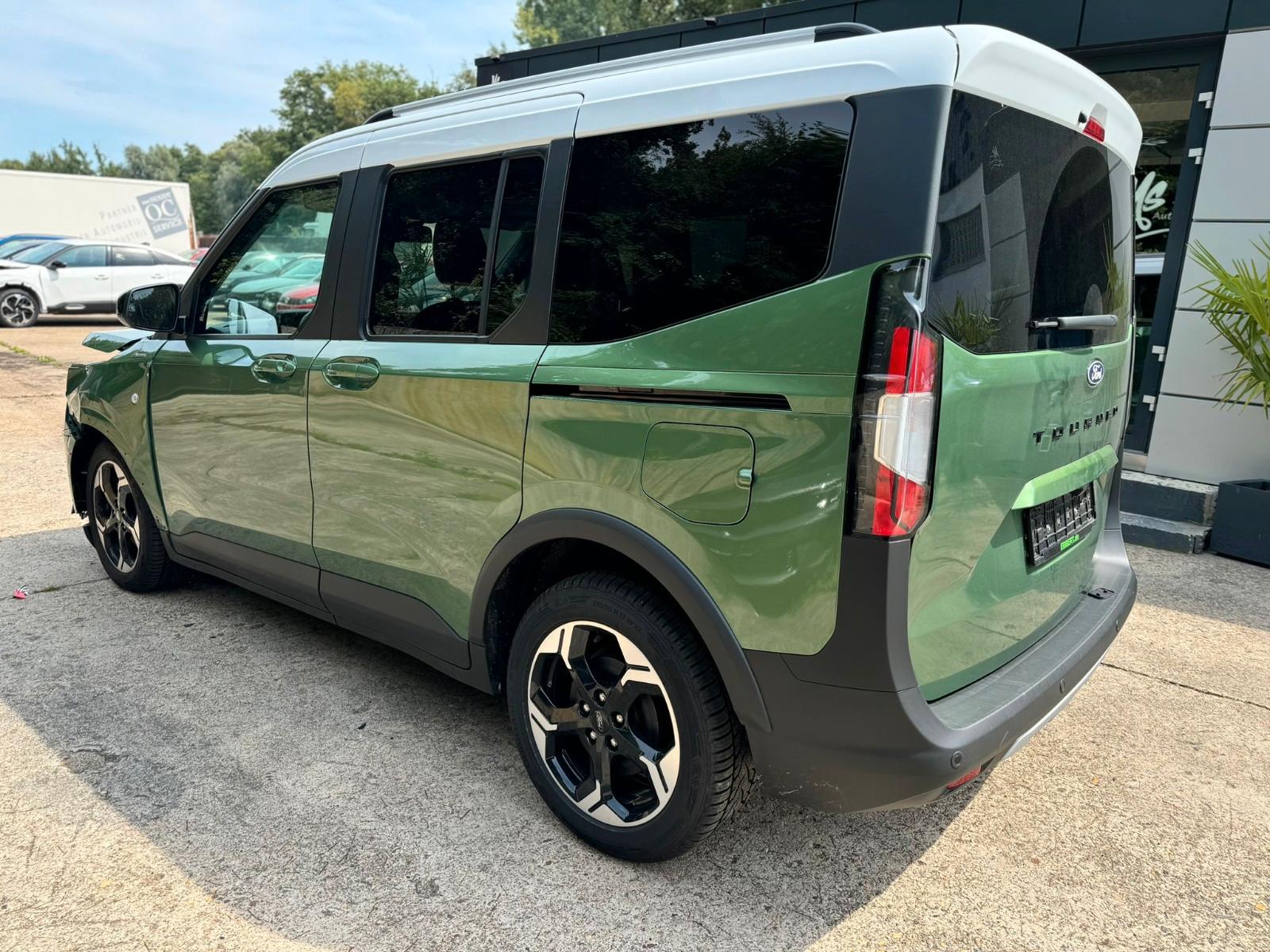 Ford Tourneo Courier 5 Sitzer Klima Navi