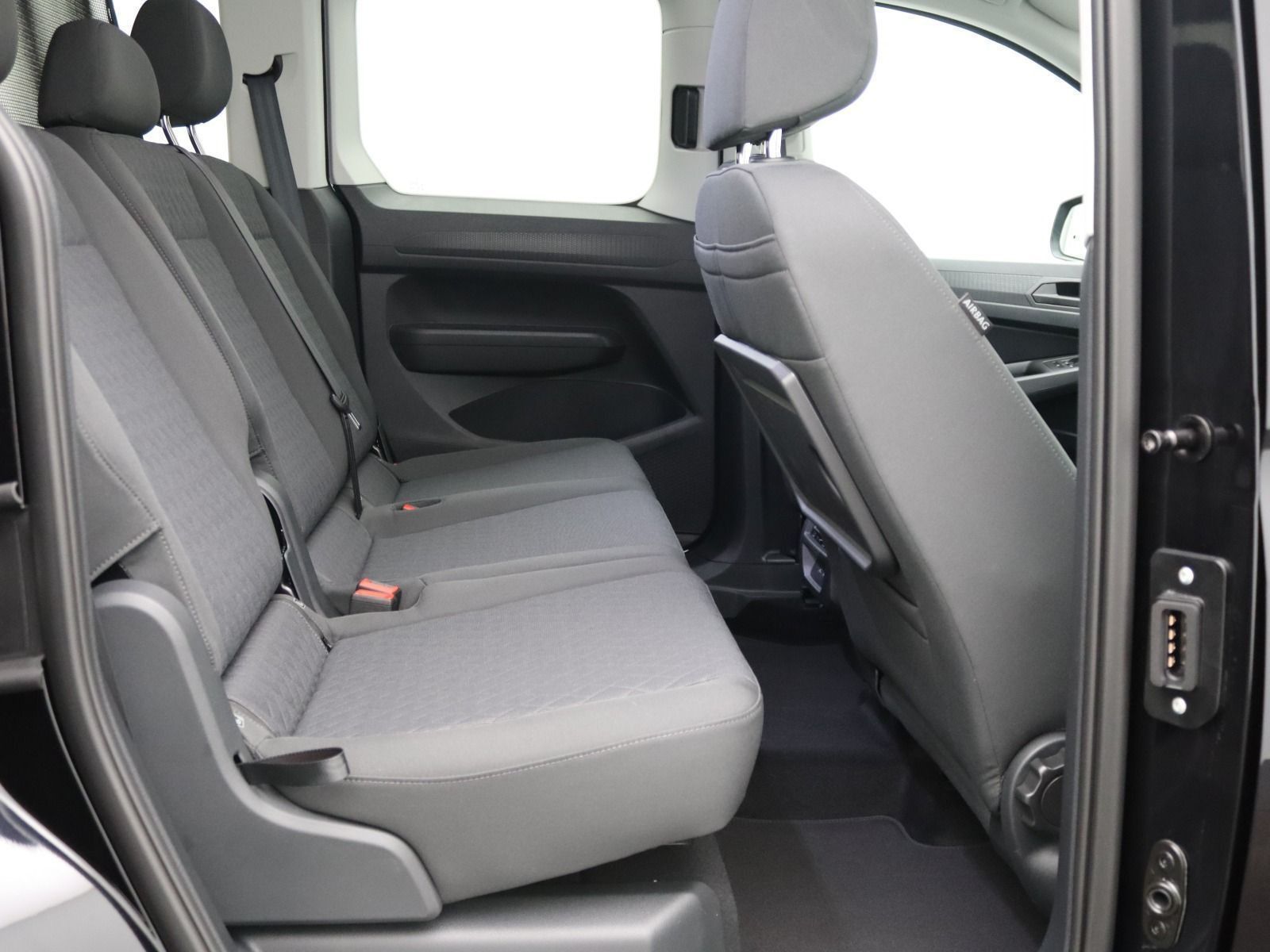 Volkswagen Caddy - Bild 11