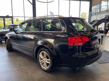 Audi A4 Avant 2.0 TDI quattro *Xenon*Sline*
