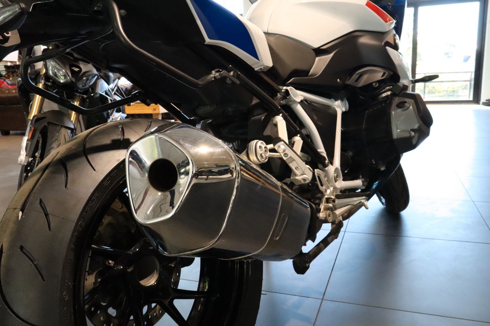 Fahrzeugabbildung BMW R1250RS Style Sport