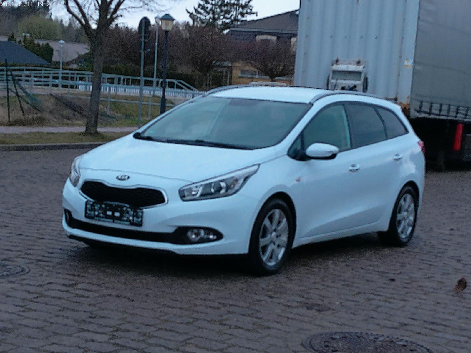 Kia ANDERE Ceed Sportswagon Edition 7 TÜV NEU AHK S-