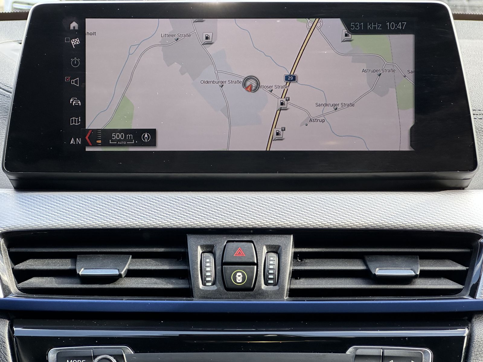 Fahrzeugabbildung BMW X2 xDrive20d M-Sport NAV+LED+AHK+PANO+KAM+19ZOLL