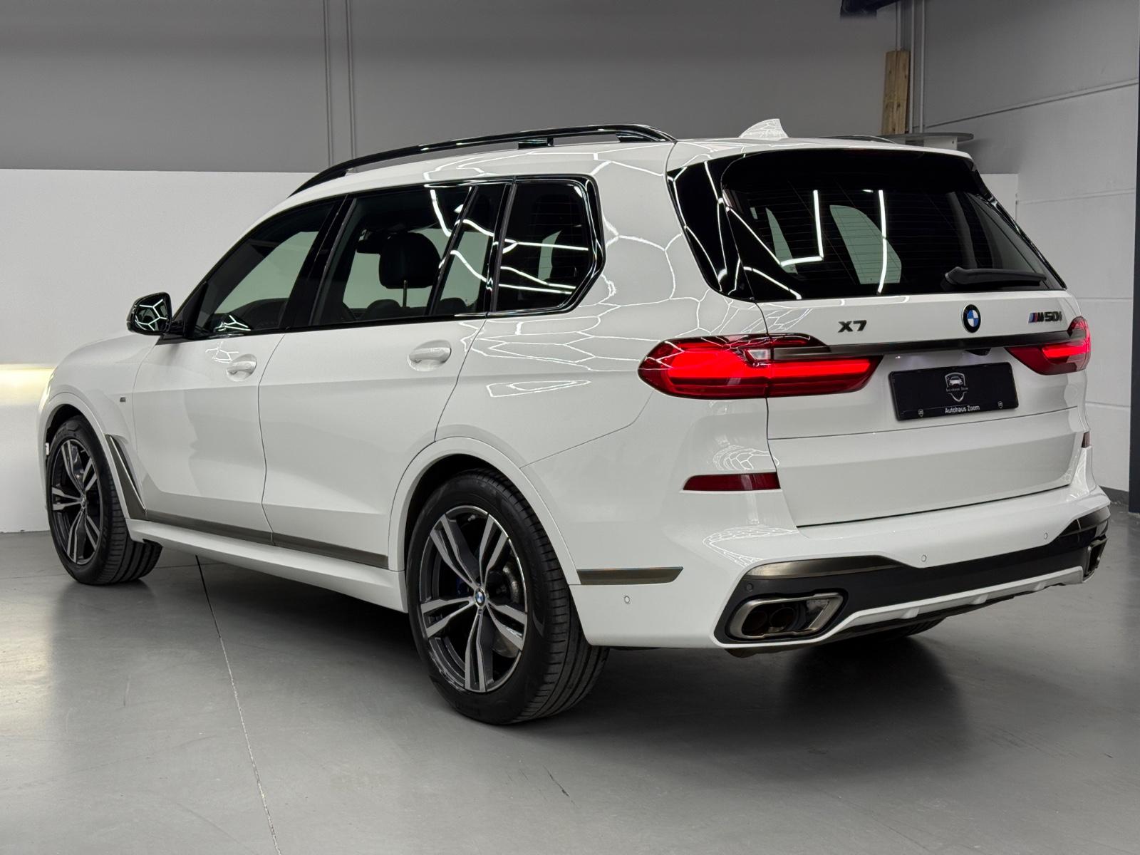 BMW X7 M50i xDrive V8 2.HD*PANO*ACC*HEAD-UP*H/K*LUF