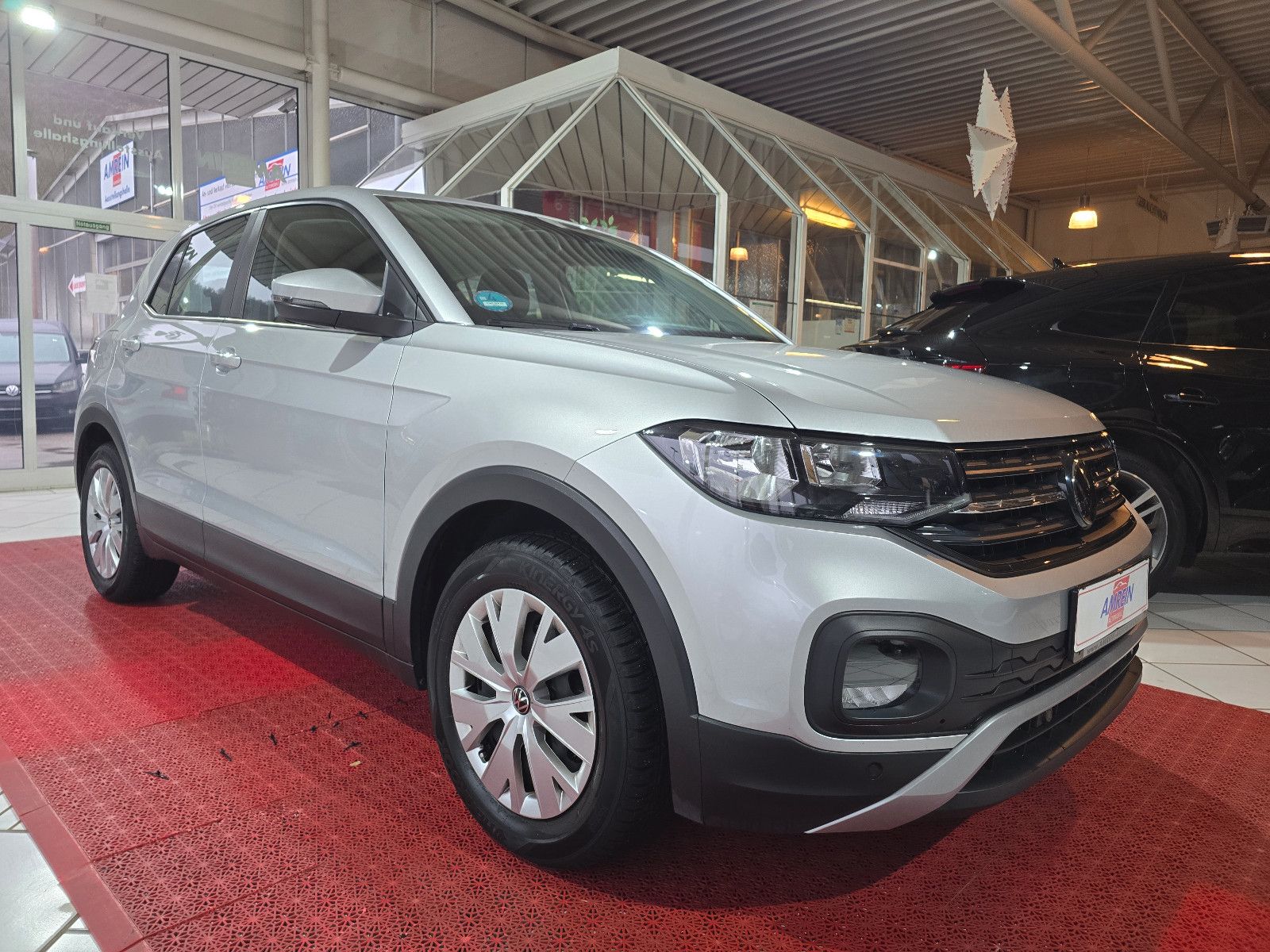 Volkswagen T-Cross+PDC+KLIMA+1. HAND+