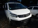 Opel Vivaro Kombi M - Opel Vivaro mit Diesel-Antrieb
