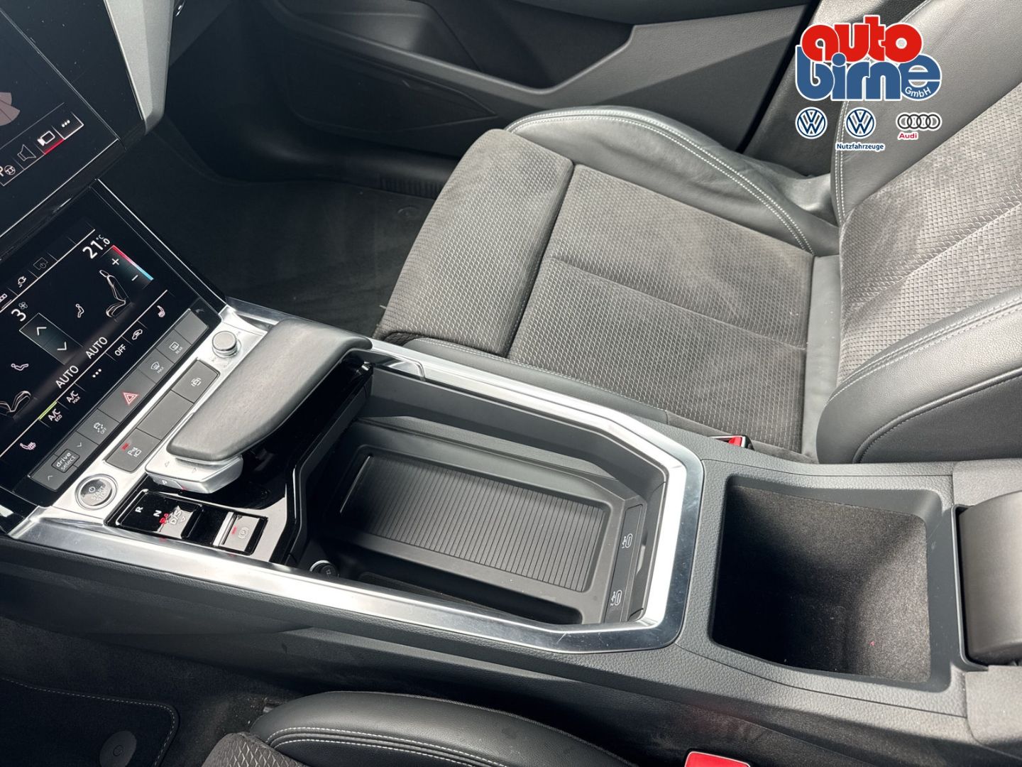 e-tron 50 quattro S line Luftfederung AD Niveau 