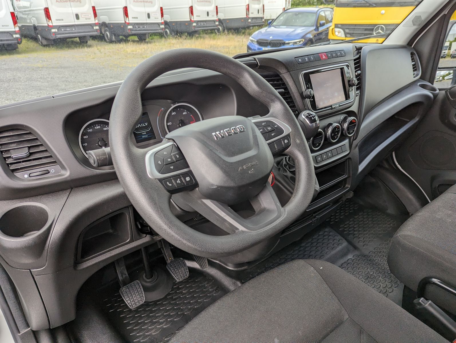 IVECO Daily 35S18V4100L 2.3LDach/Holzboden Kamera Klim - Image 19