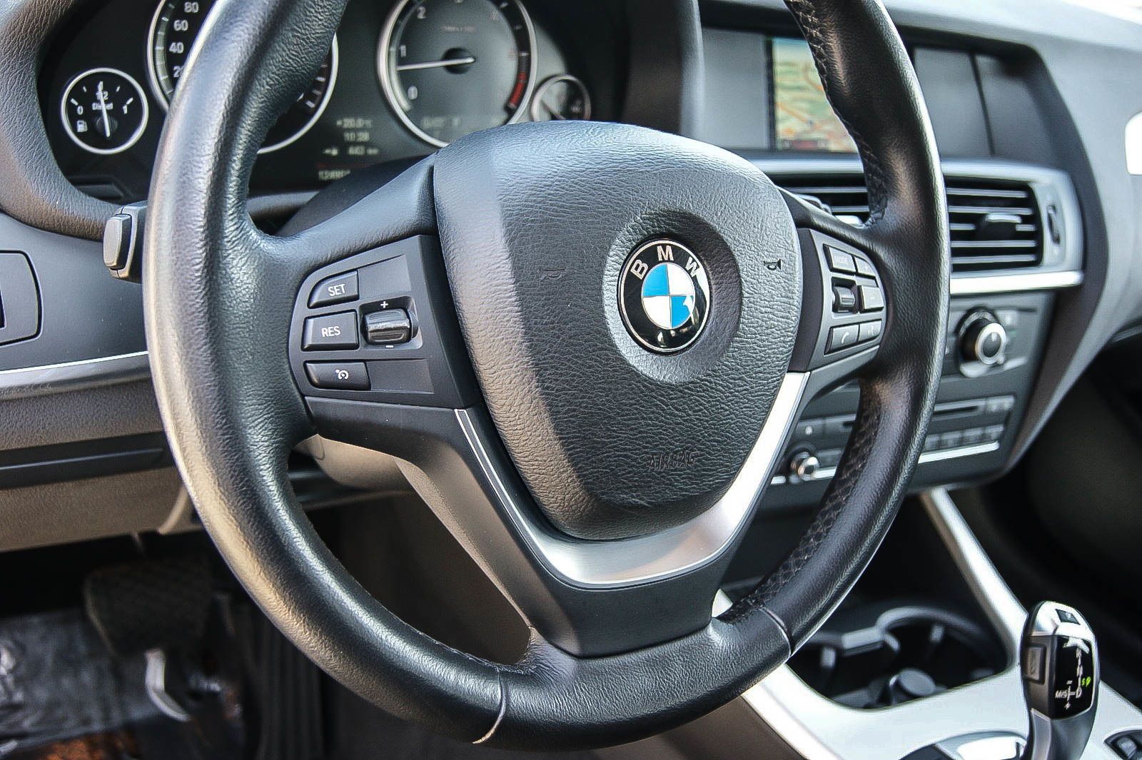 Fahrzeugabbildung BMW X3 xDrive30d Aut. XENON NAVI ANHZV MEMORY 1.HAND