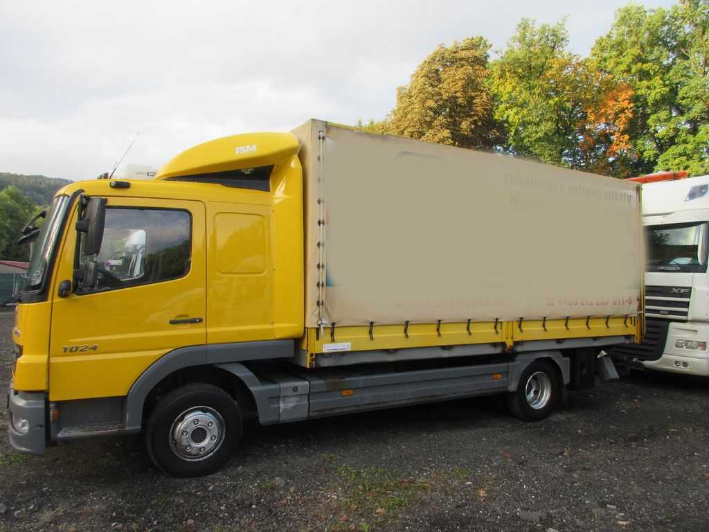 DAF LF тентованный 5 тонный