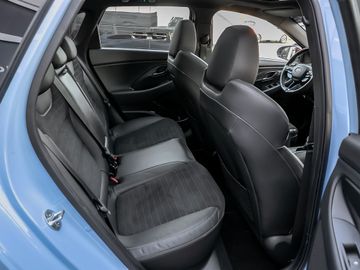 Hyundai i30 2.0 N Performance Fernlicht-Assistent Pano.