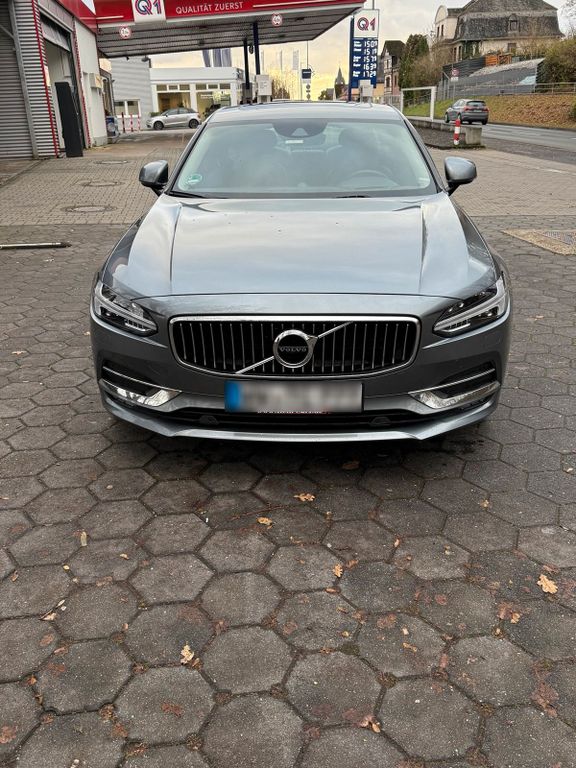 Image of Volvo S90
