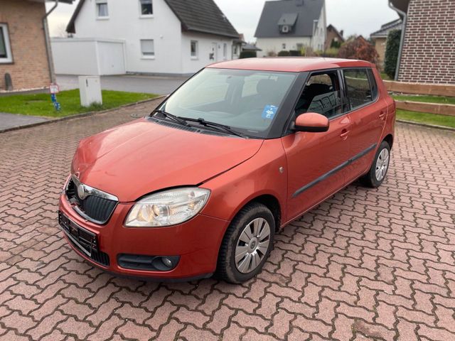 Skoda Fabia 1.4 TDI Klima Scheckheft TÜV08...