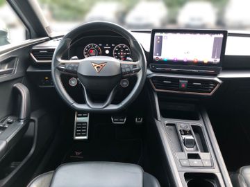 Cupra Leon Sportstourer VZ 4Drive PANO AHK PERFORMANCE
