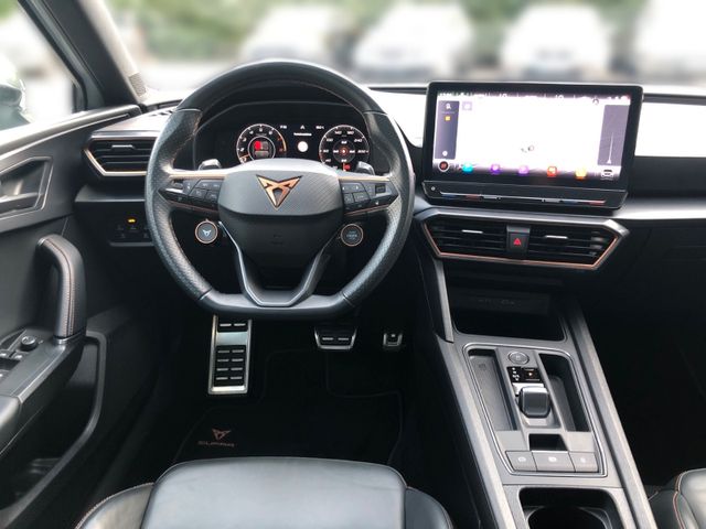 Cupra Leon Sportstourer VZ 4Drive PANO AHK PERFORMANCE