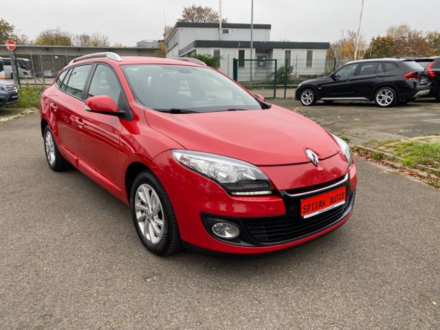 Renault Megane III Grandtour Paris Navi AHK PDC Sitzheiz