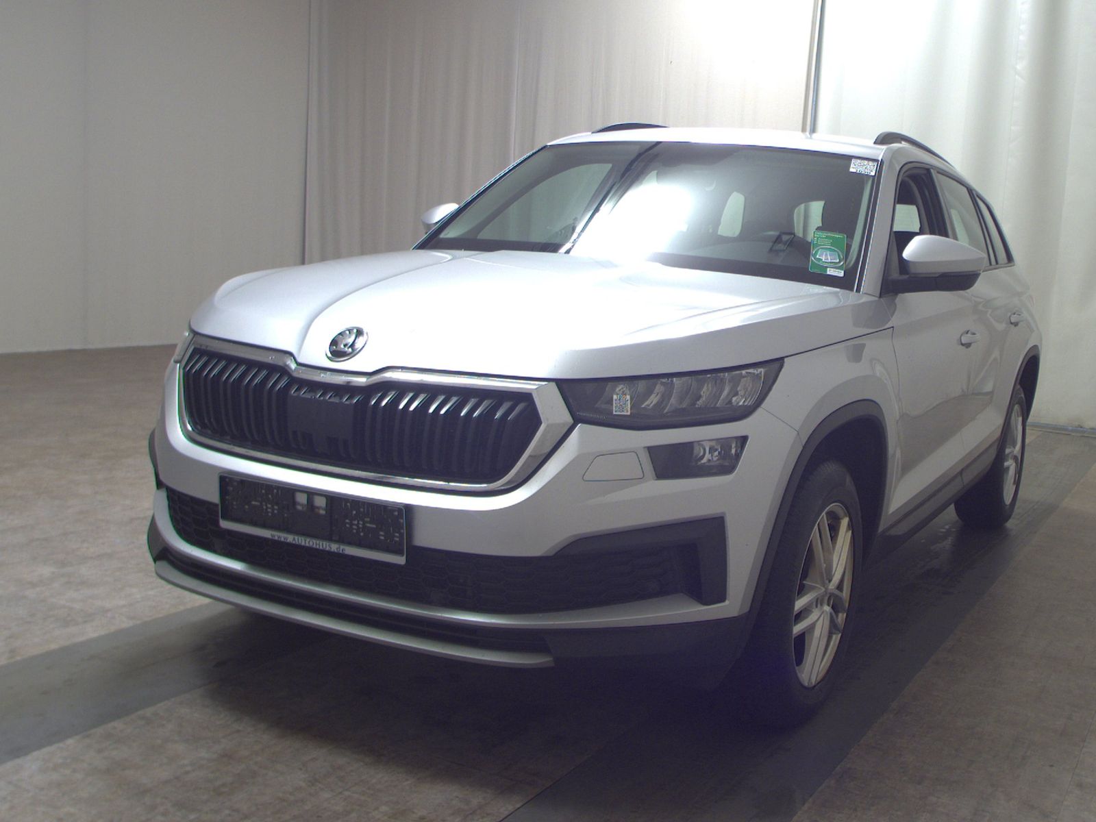 Skoda Kodiaq 2.0 TDI Active Navi LED AHK PDC Shz BT imagem 2