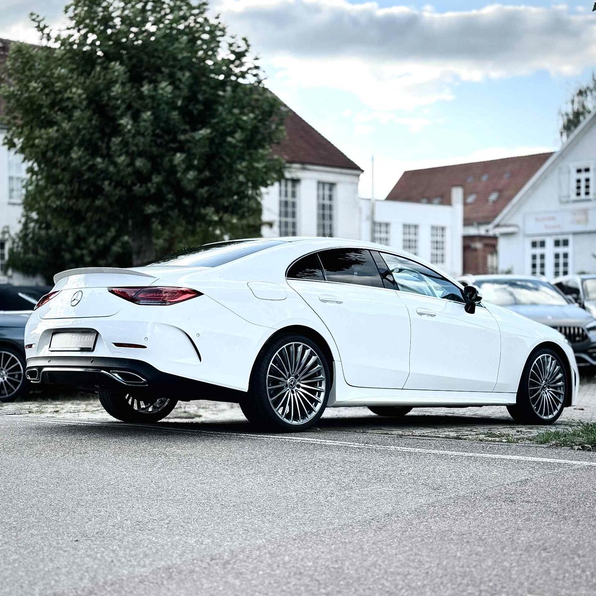 Mercedes-Benz CLS 220 D/AMG-LINE/EMMORY/BURMESTER/360