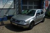 Volkswagen Golf 1.6 EdiKli ALU BRE REIF KD ZAHN TÜV NEU TOP - Volkswagen Golf aus 2001 mit Benzin-Antrieb: Limousine, 1.6