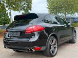 Porsche Cayenne Turbo*Panorama*Bi-Xenon* - Porsche Cayenne aus 2012: Turbo