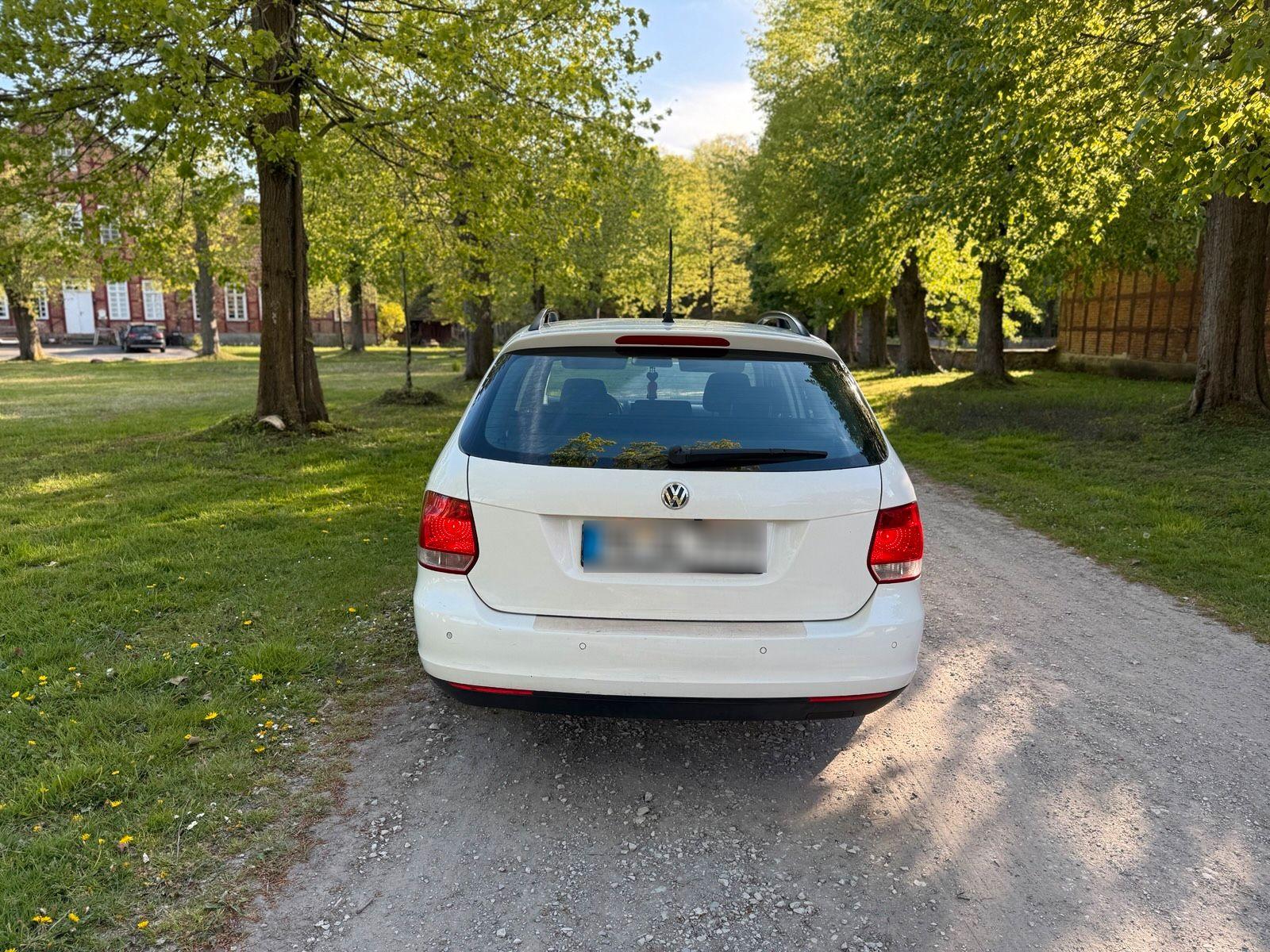 Volkswagen Golf 2009 — engine 120 HP (88kW)