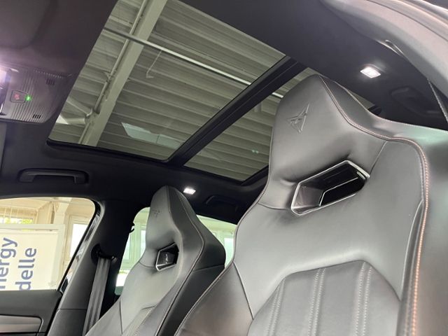 Fahrzeugabbildung CUPRA Formentor 2.0 TSI DSG VZ MATRIX PANORAMA NAVI LE