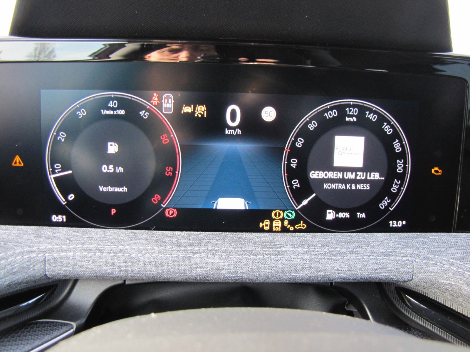 Fahrzeugabbildung SKODA Superb Combi Selection 2.0 TDI 193PS 4x4 DSG