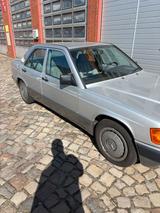 Mercedes-Benz Mercedes 190 E 1.8 - Mercedes-Benz 190 aus 1991: 190e