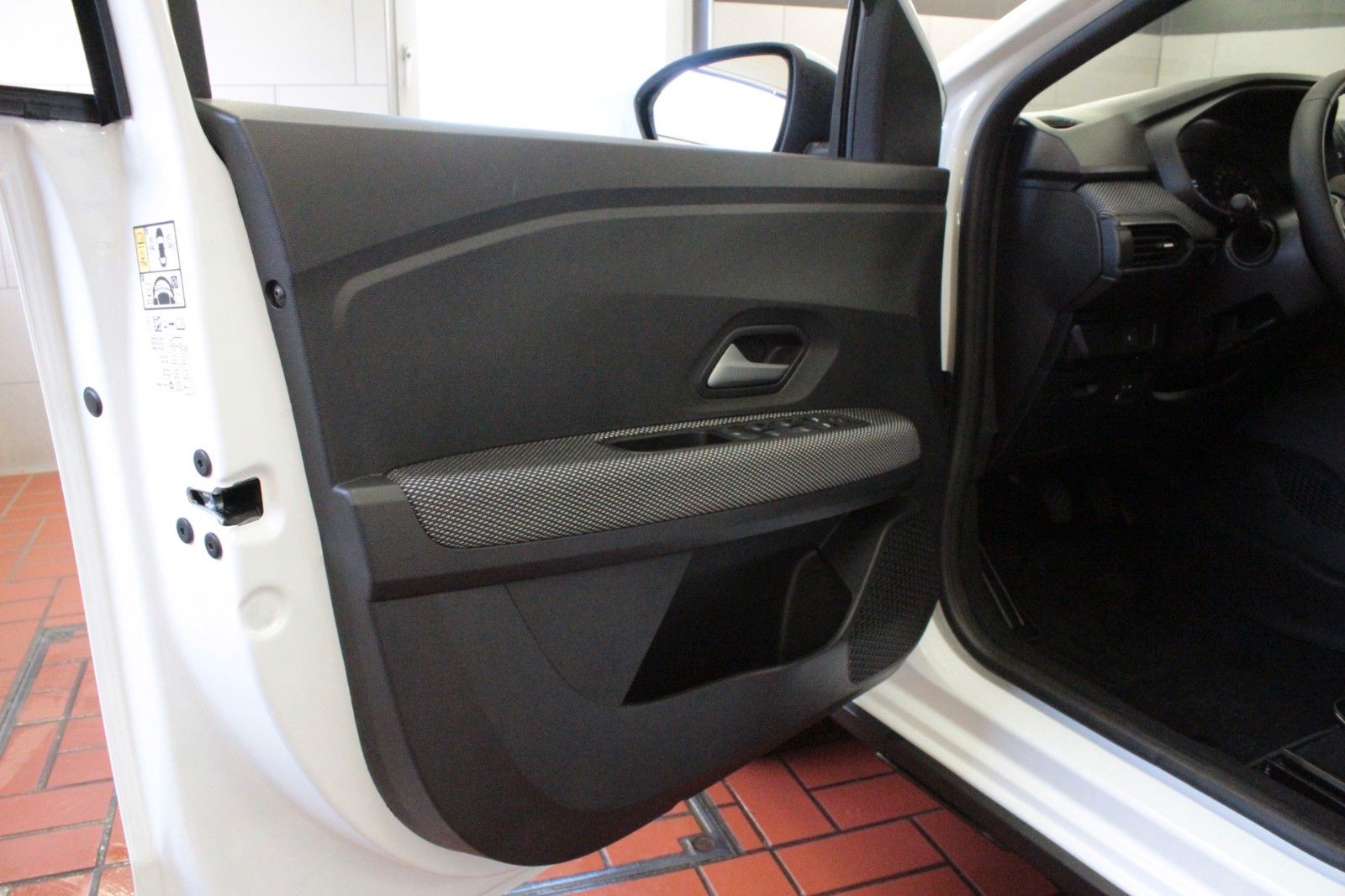 Fahrzeugabbildung Dacia Sandero TCe 90 Stepway  Expression*Winterpaket.*