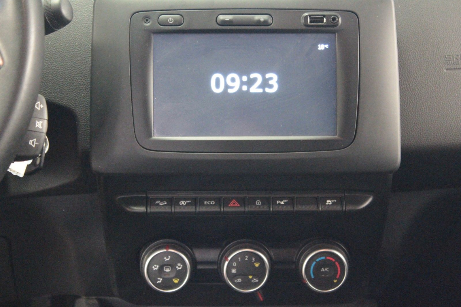 Fahrzeugabbildung Dacia Duster Blue dci115 Prestige*4x4 Allrad