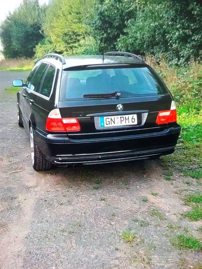 BMW 325 2004 — engine 2.494 cm³, 192 HP (141kW)