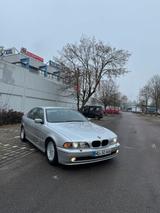 BMW E39 520i | 04/2002 | 166.000 km | Fahr... - scheckheftgepflegte BMW 2002