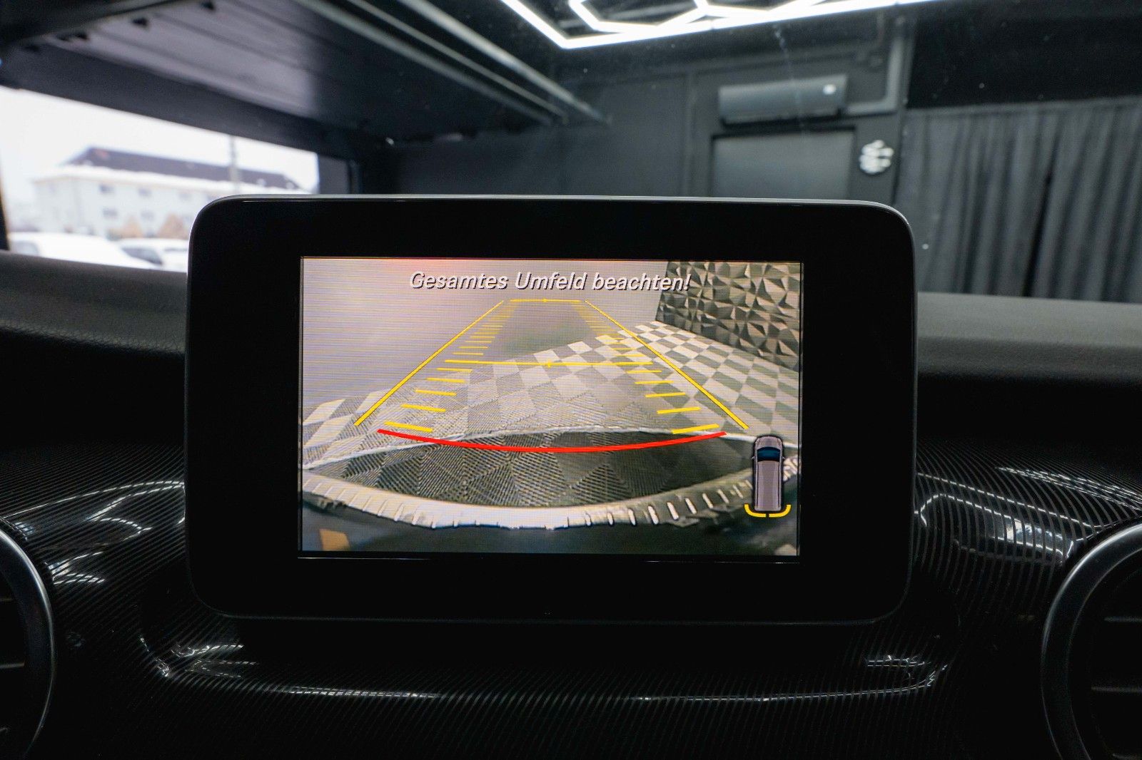 Fahrzeugabbildung Mercedes-Benz V 220 CDI EDITION Sport lang *ACC*DAB*6 Sitze*