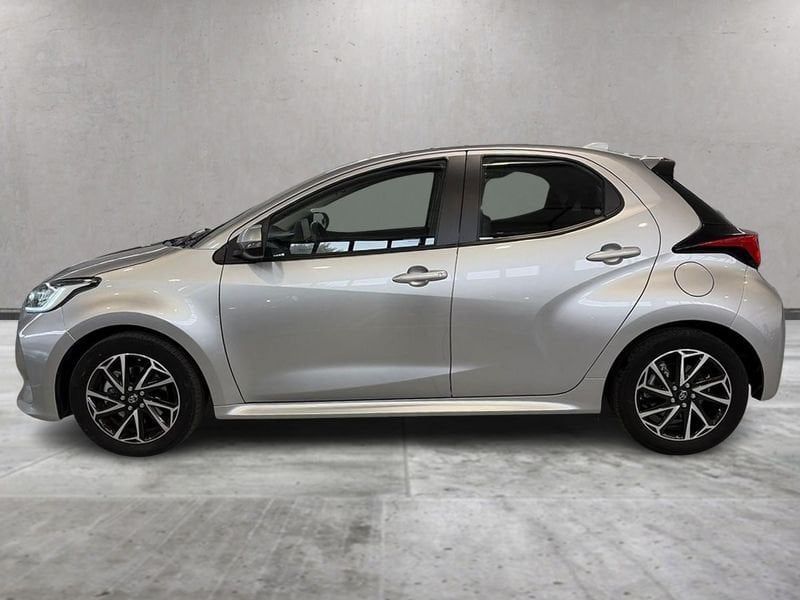 Toyota Yaris 1.5 VVT-iE Hybrid Trend E-CVT imagem 2