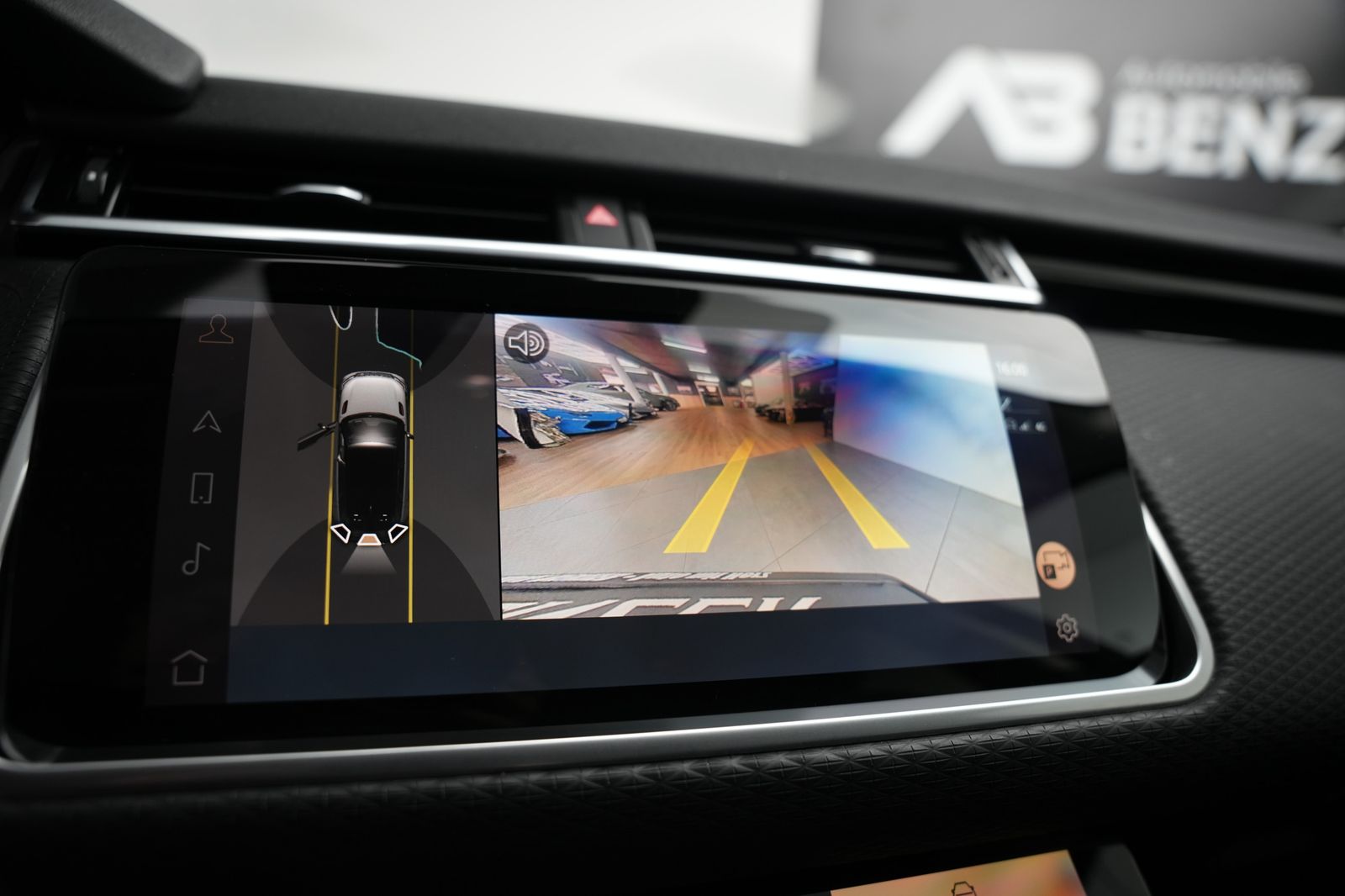 Fahrzeugabbildung Land Rover Range Rover Velar Kamera*Head-UP*Matrix*CarPlay